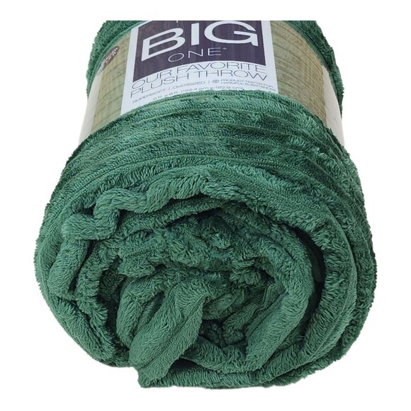 The Big One Oversized Plush Throw Blanket 5 Ft x 6 Ft Green Textured - Picture 5 of 11